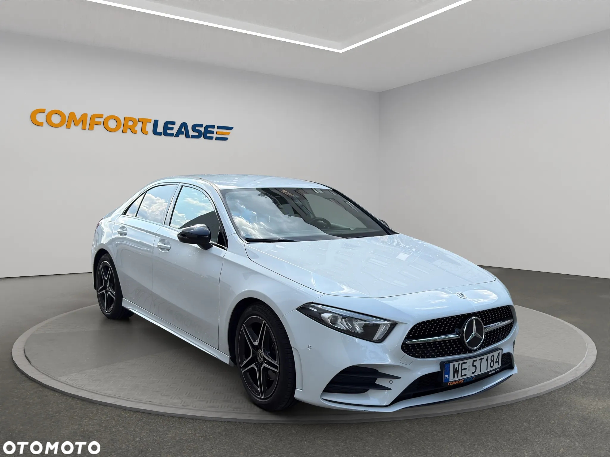 Mercedes-Benz Klasa A 200 AMG Line 7G-DCT - 3