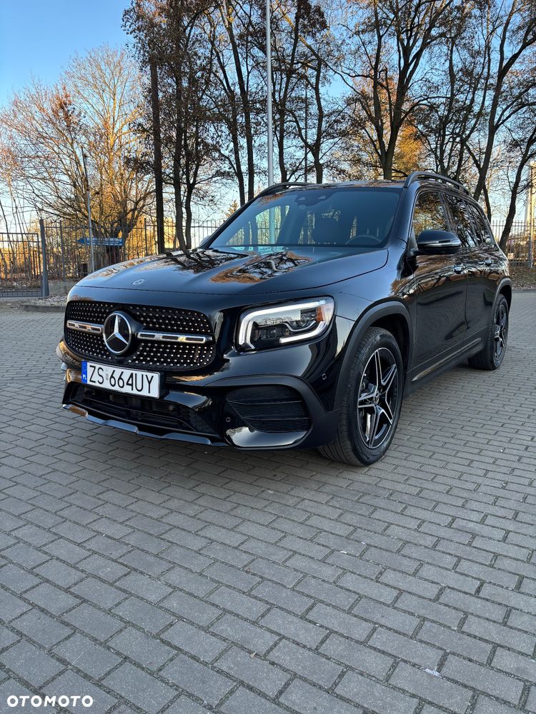 Mercedes-Benz GLB 250 4-Matic AMG Line 8G-DCT - 1