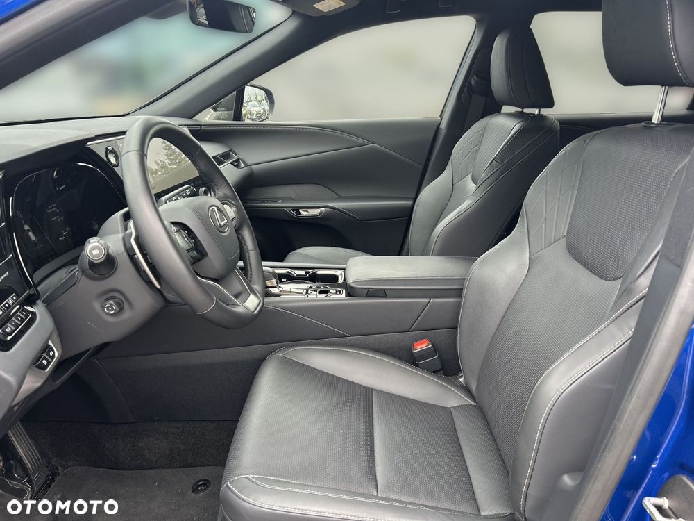 Lexus RX 450h+ F Sport Design - 16