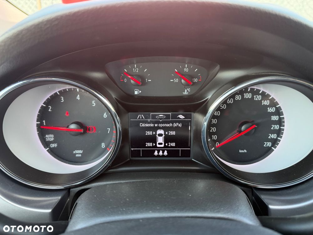 Opel Astra 1.4 Turbo Start/Stop Business - 17