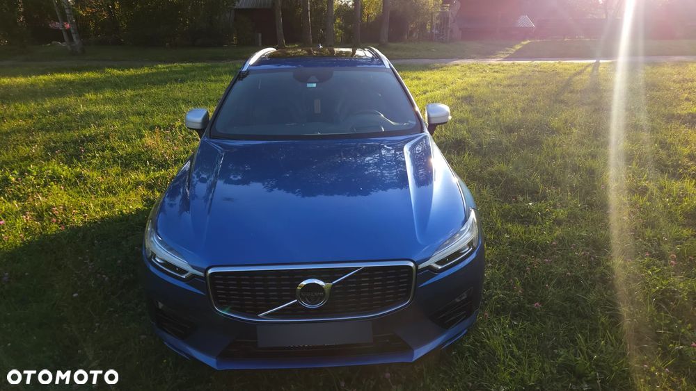 Volvo XC 60 T5 AWD R-Design - 2