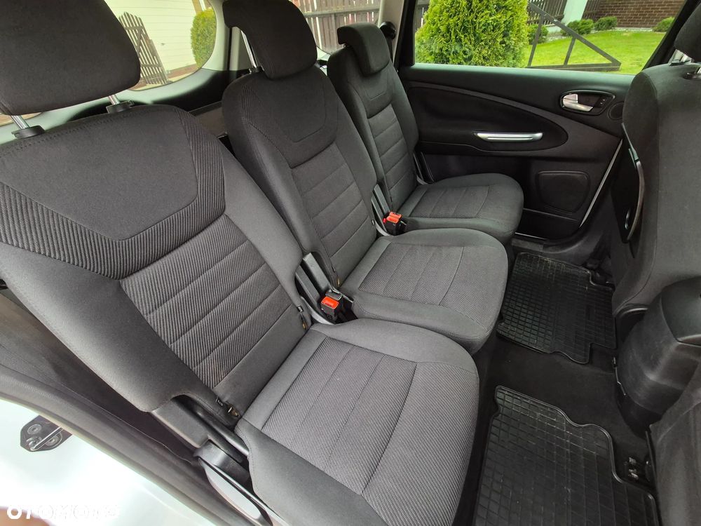 Ford S-Max 2.0 TDCi DPF Business Edition - 13