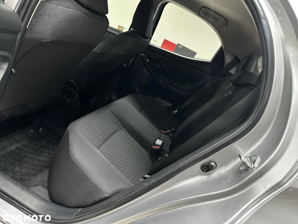 Toyota Yaris 1.5 Comfort CVT - 23