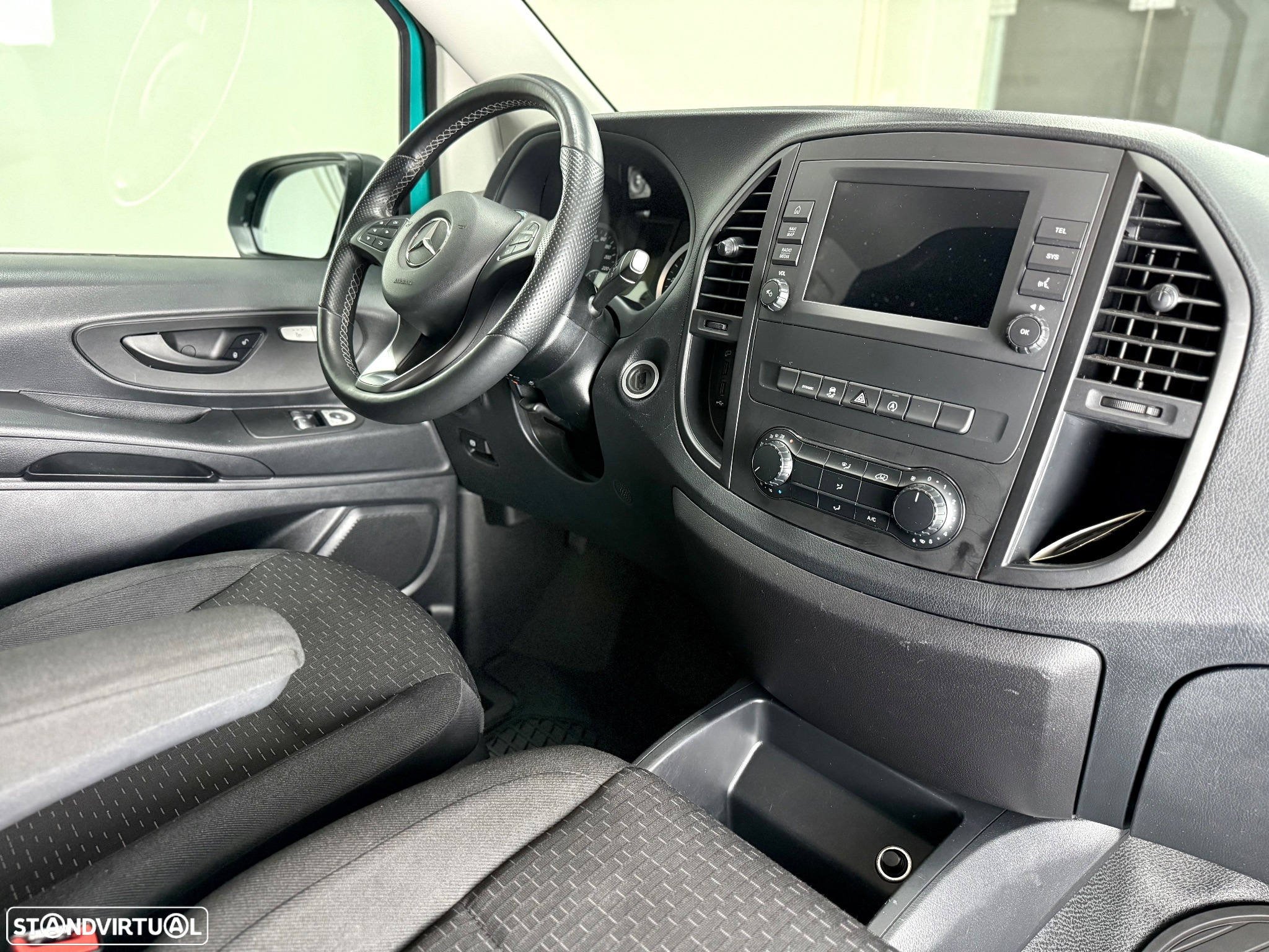 Mercedes-Benz Vito 114 CDI Caixa Automatica - 22