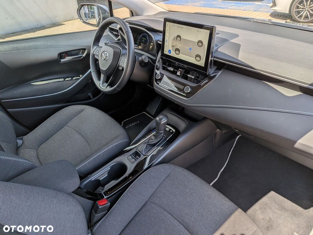 Toyota Corolla 1.8 Hybrid Comfort - 21