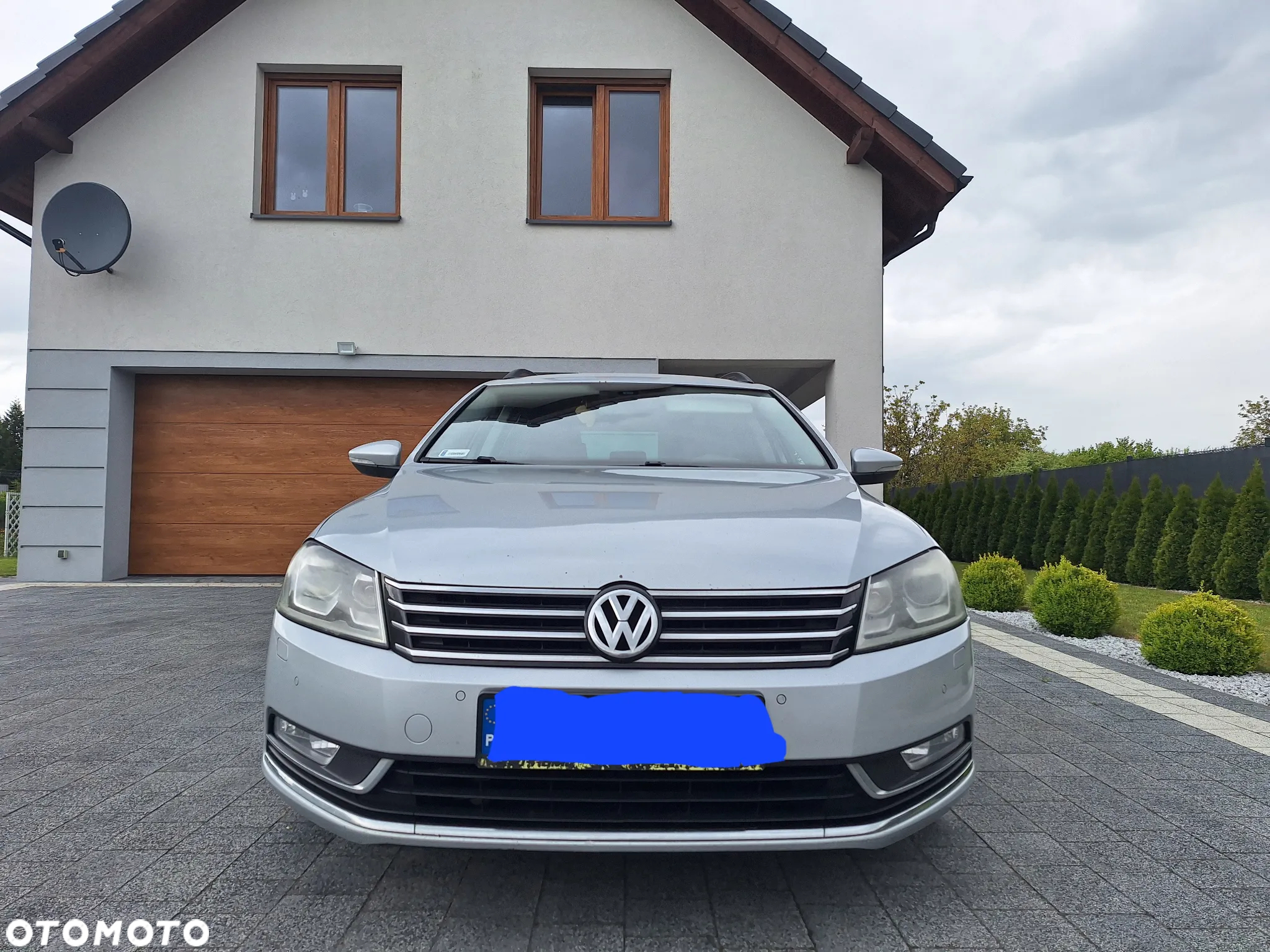 Volkswagen Passat - 4