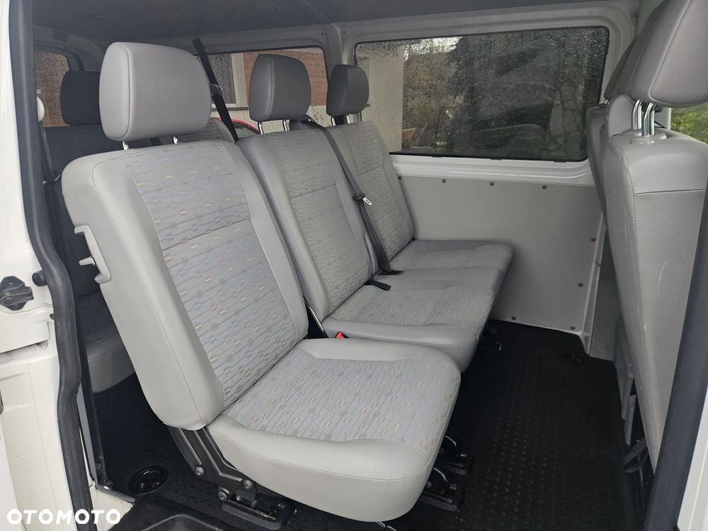 Volkswagen Transporter - 20