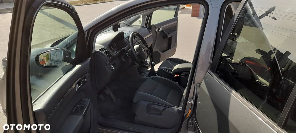 Volkswagen Touran 1.6 TDI DPF Trendline Perfectline - 12