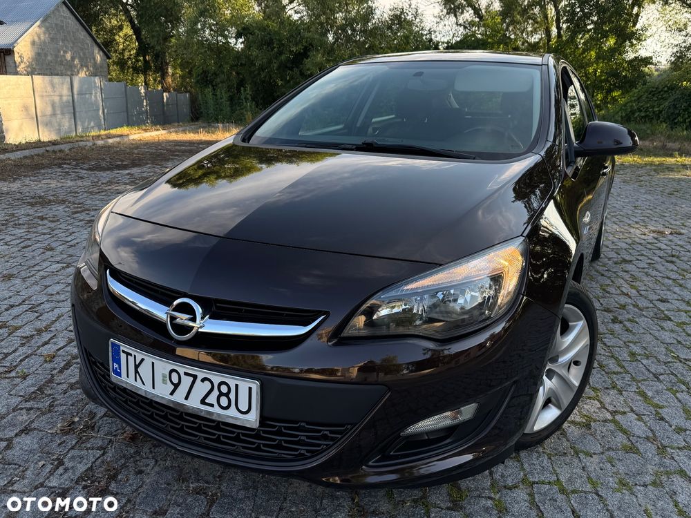 Opel Astra 1.4 T Cosmo - 1