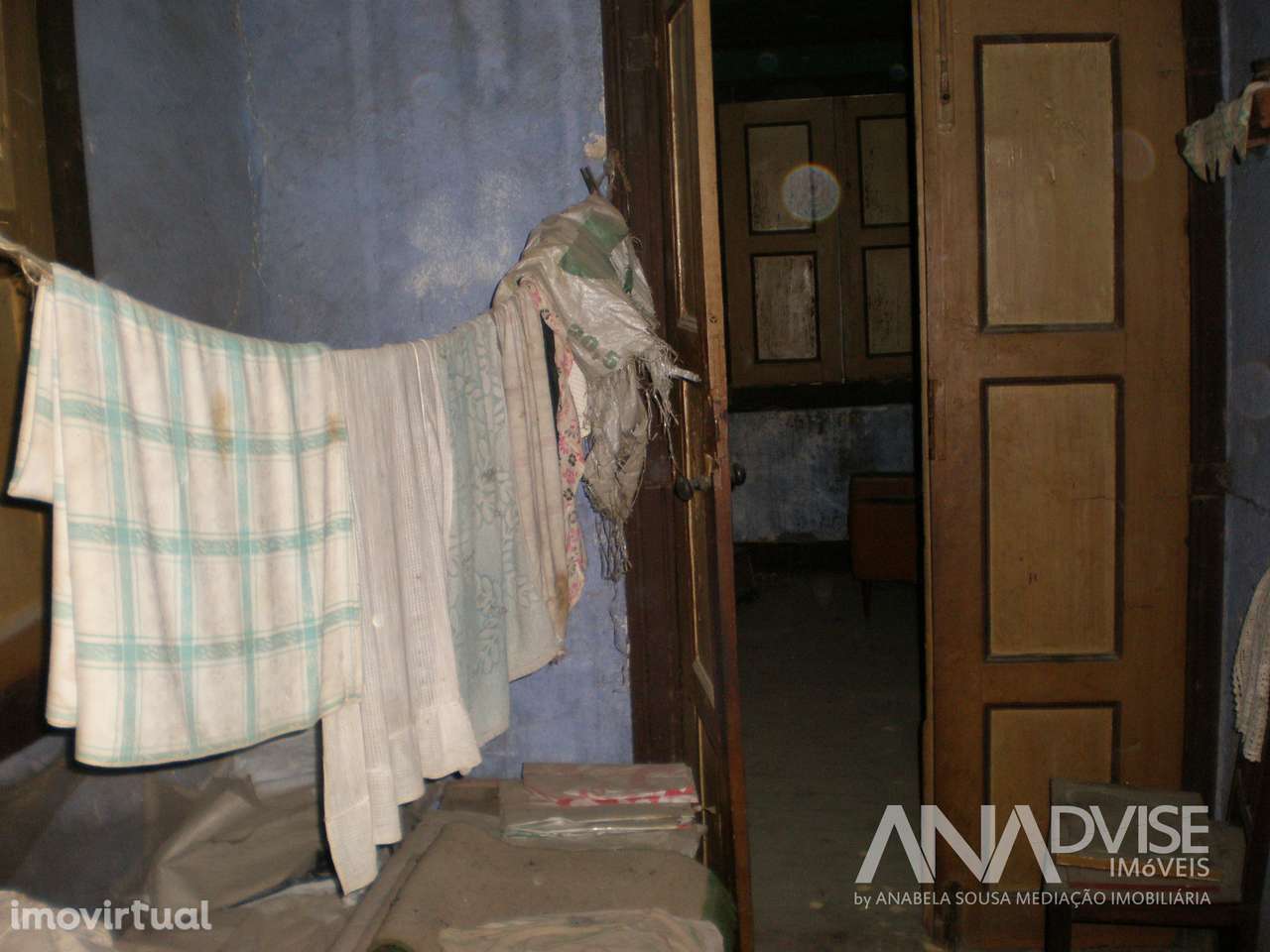 Moradia para Restaurar T2 Venda em São João de Lourosa,Viseu - Grande imagem: 4/10