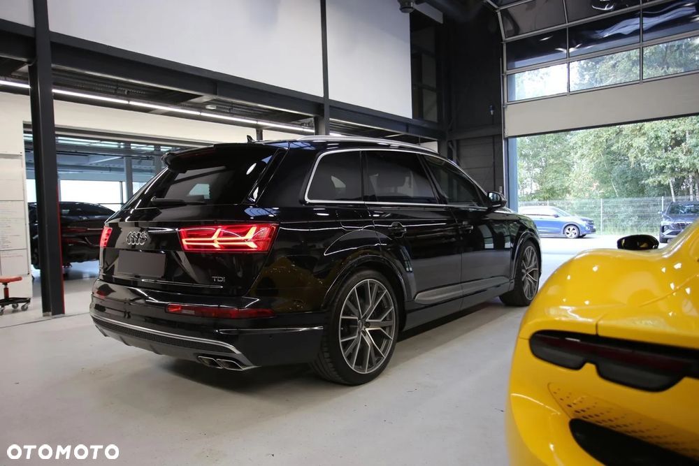 Audi SQ7 4.0 TDI Quattro Tiptronic - 17
