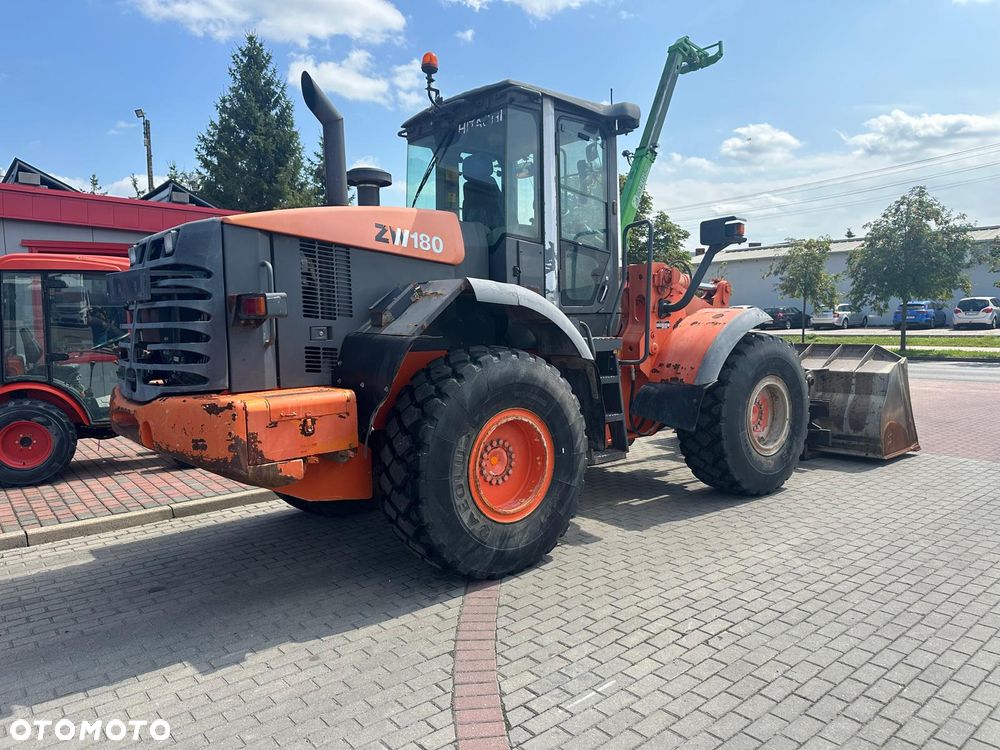 Hitachi ZW 180 - 2