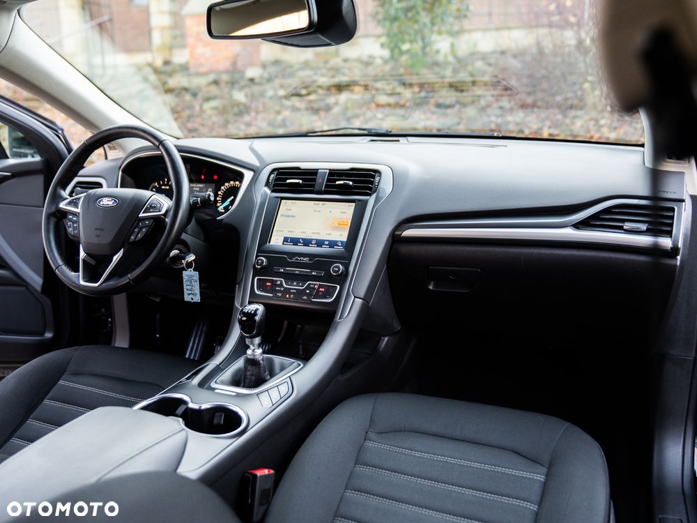 Ford Mondeo 2.0 TDCi Start-Stopp Titanium - 26