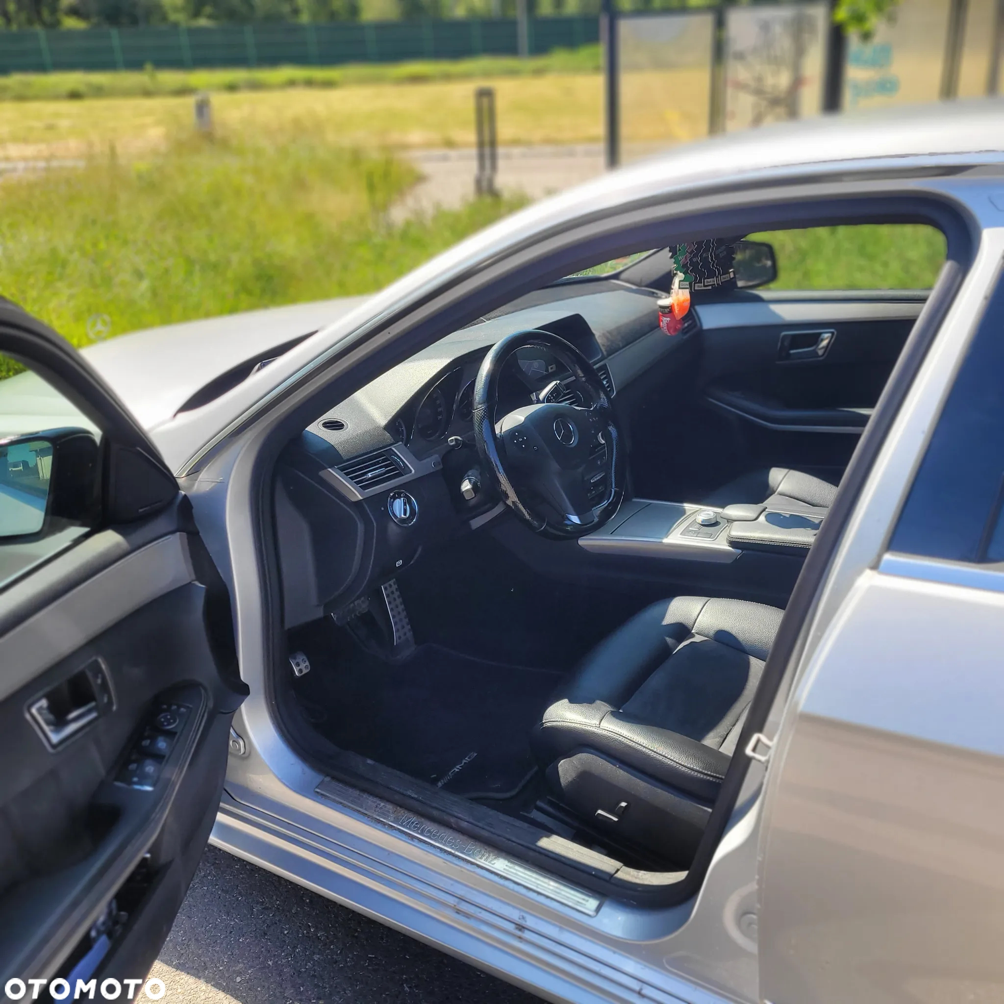 Mercedes-Benz Klasa E 350 CDI DPF BlueEFFICIENCY 7G-TRONIC Elegance - 12