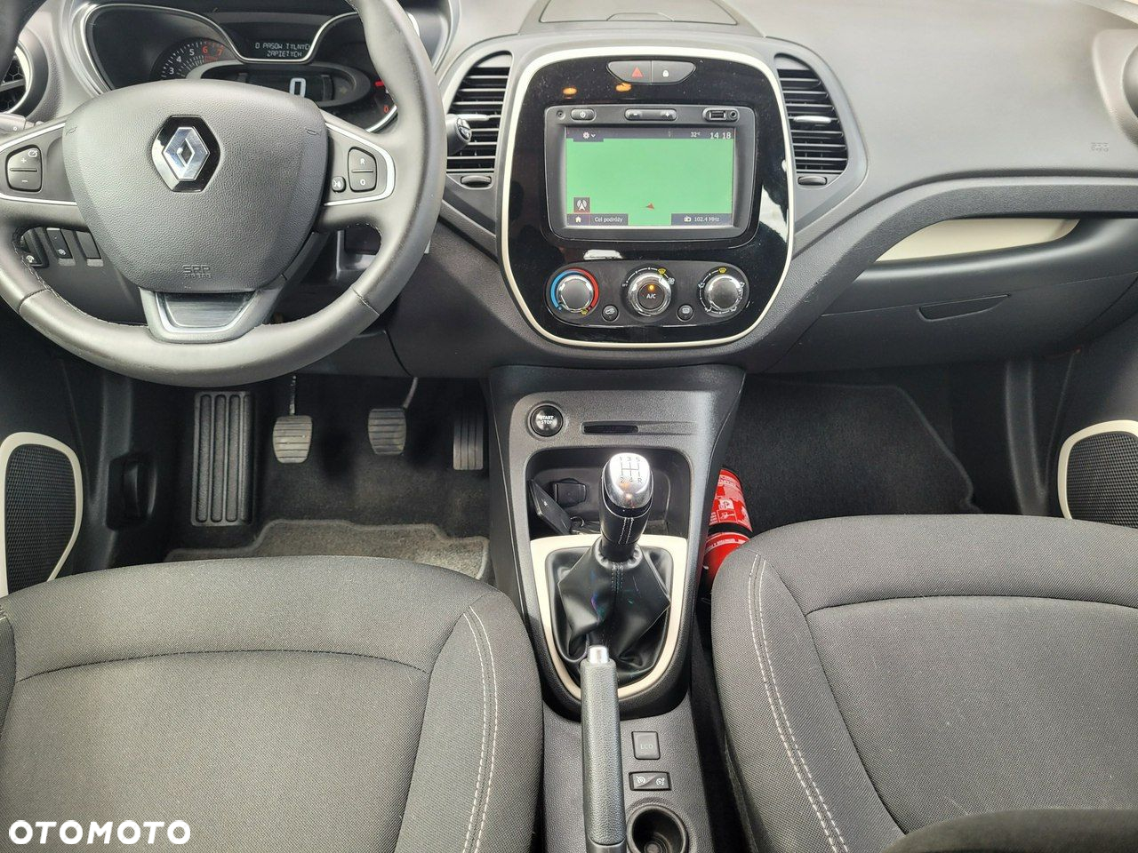 Renault Captur - 11