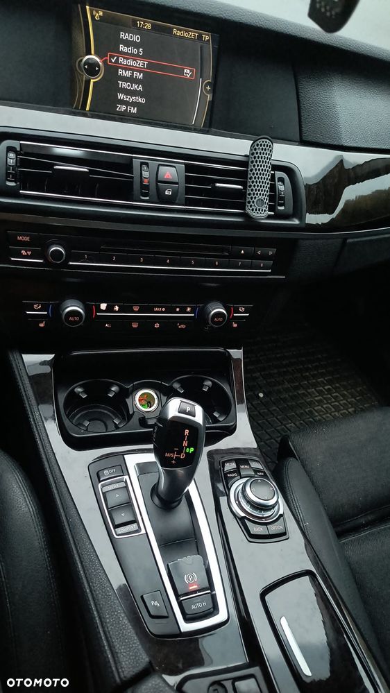BMW Seria 5 2011 photo 5