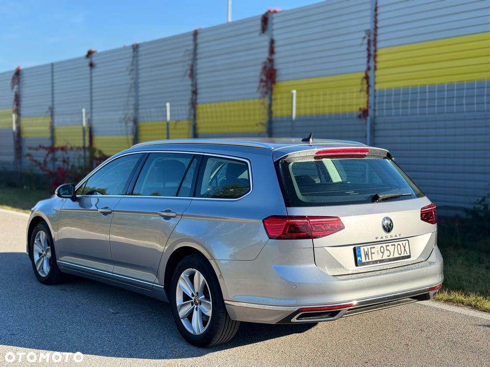 Volkswagen Passat - 3