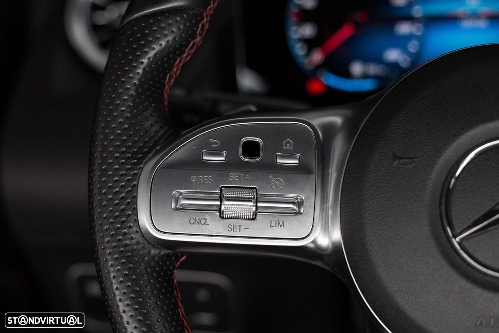 Mercedes-Benz GLA 250 e 8G-DCT AMG Line - 36