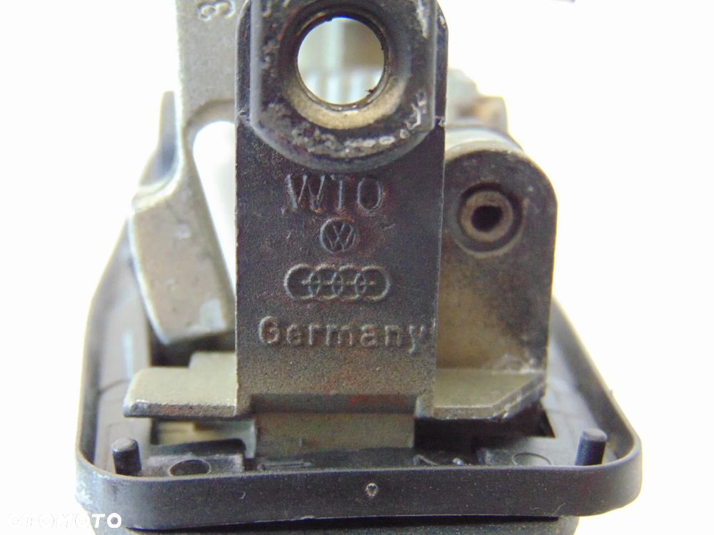 ORYGINAŁ klamka przednia przód lewa kierowcy + kluczyk VW Volkswagen Passat B4 , 93-97r - 13