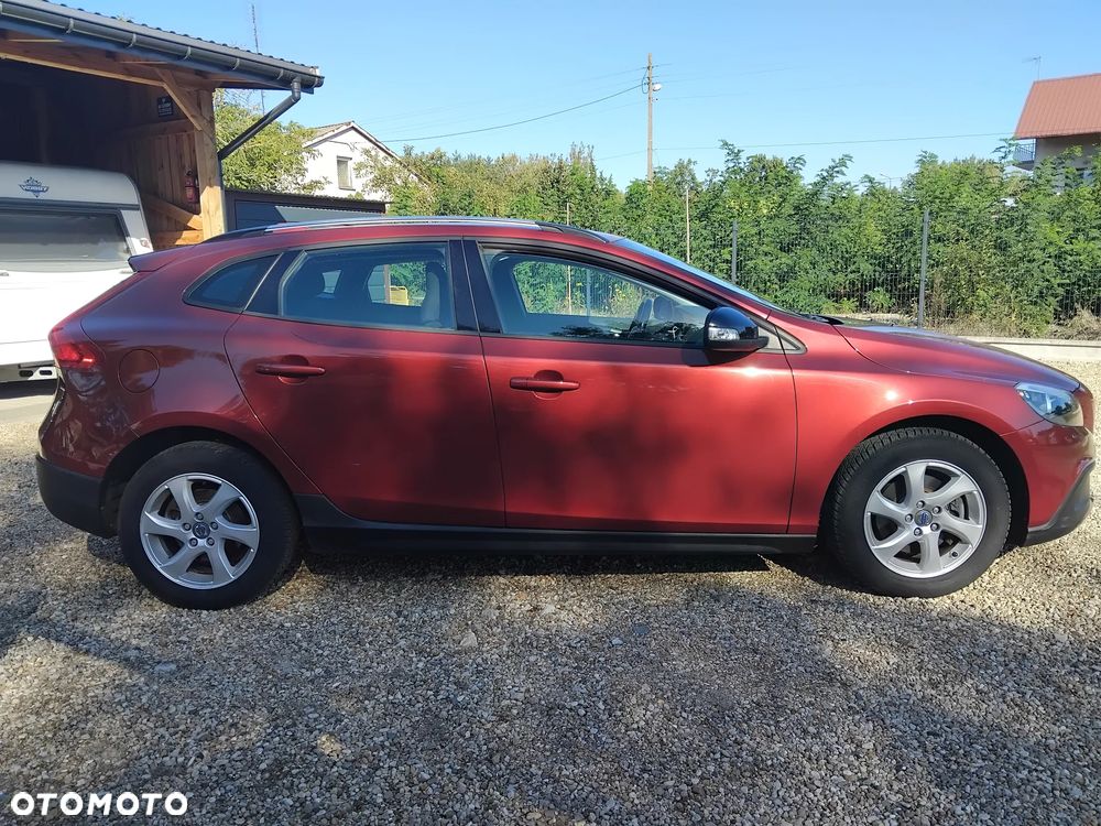 Volvo V40 Cross Country D2 Momentum - 4