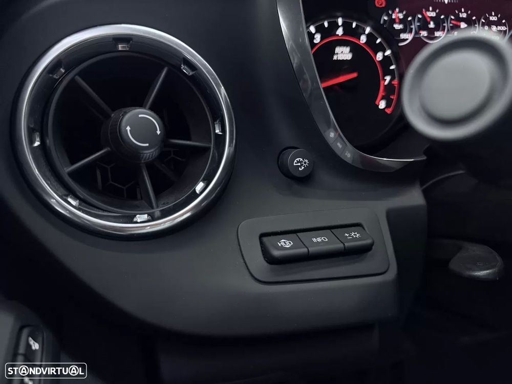 Chevrolet Camaro 2.0 Aut. - 30
