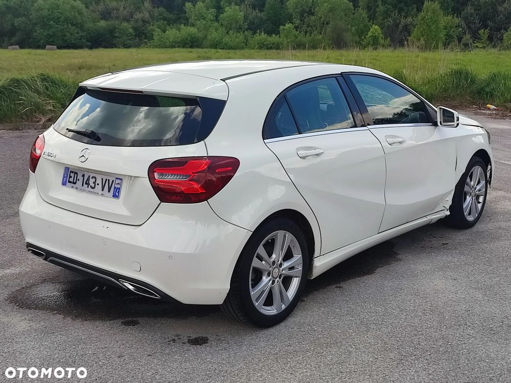 Mercedes-Benz Klasa A 180 d 7G-DCT Activity Edition - 6