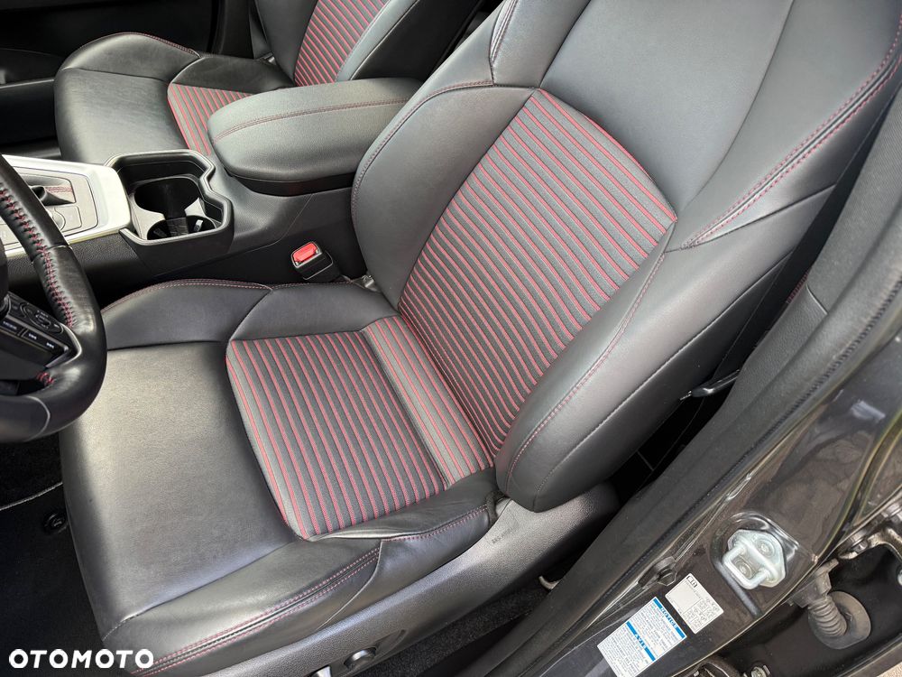 Toyota RAV4 2.5 Plug-In Hybrid Prestige 4x4 - 39