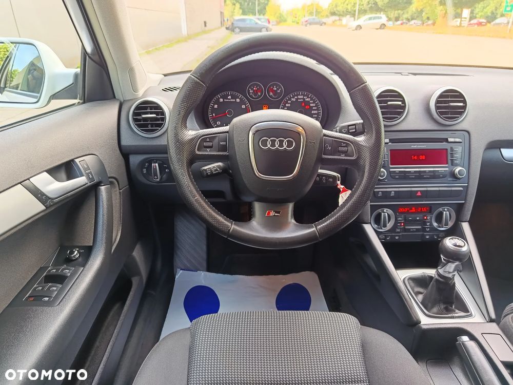 Audi A3 Sportback - 24