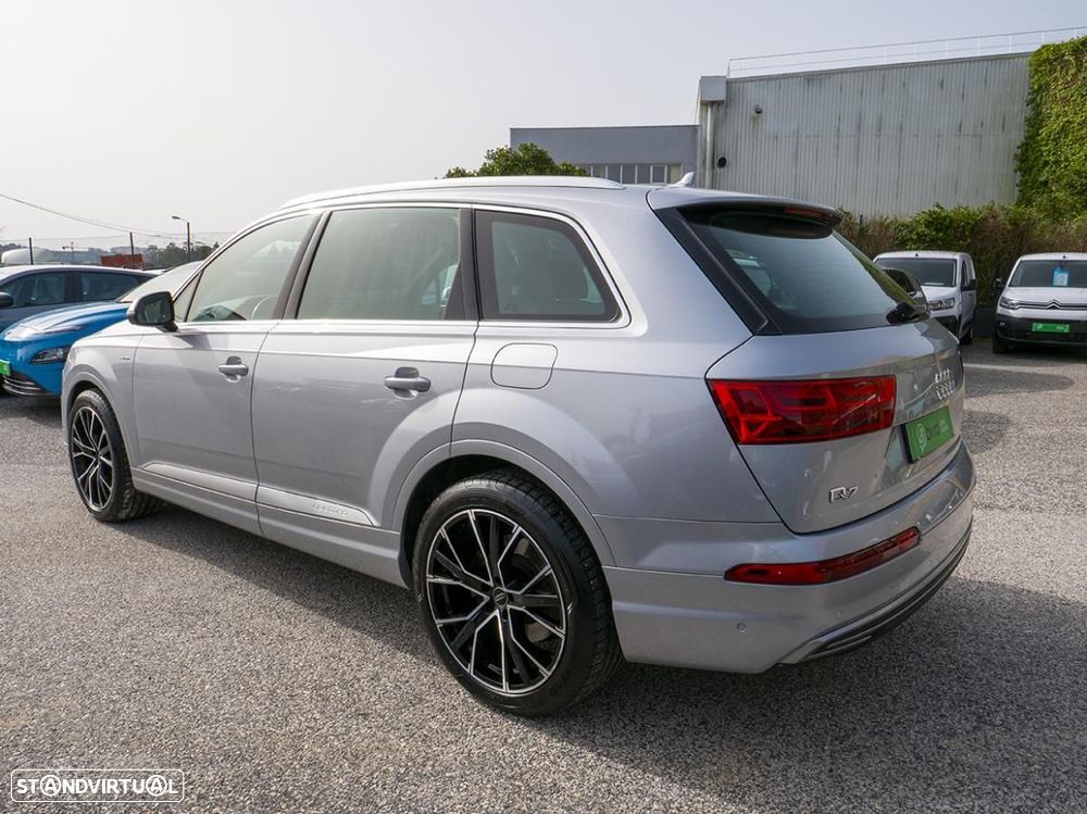 Audi Q7 3.0 TDI e-tron quattro tiptronic — fotografia 10