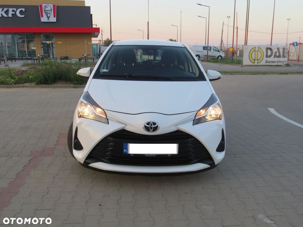 Toyota Yaris - 2