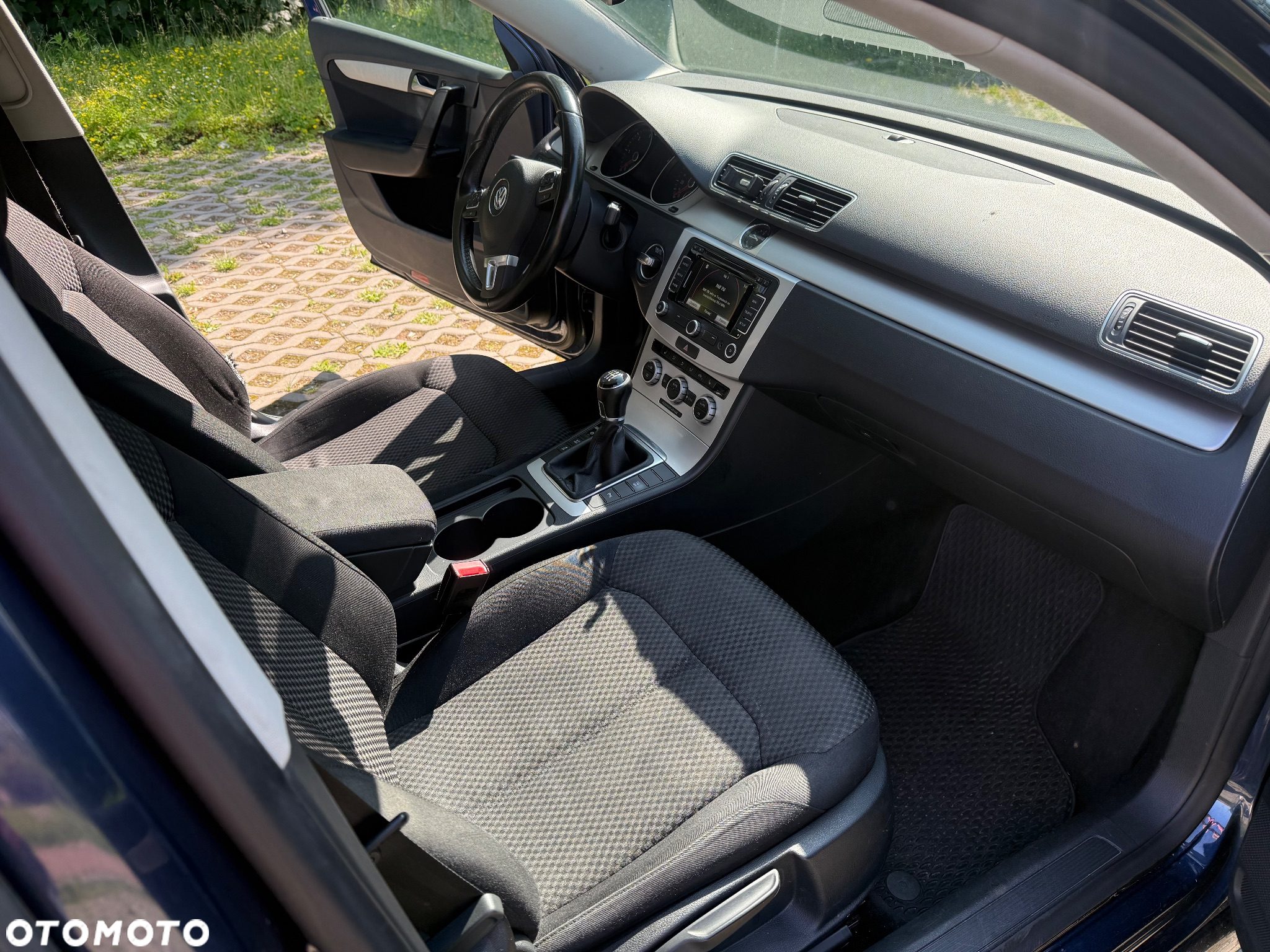 Volkswagen Passat 1.6 TDI Trendline - 10