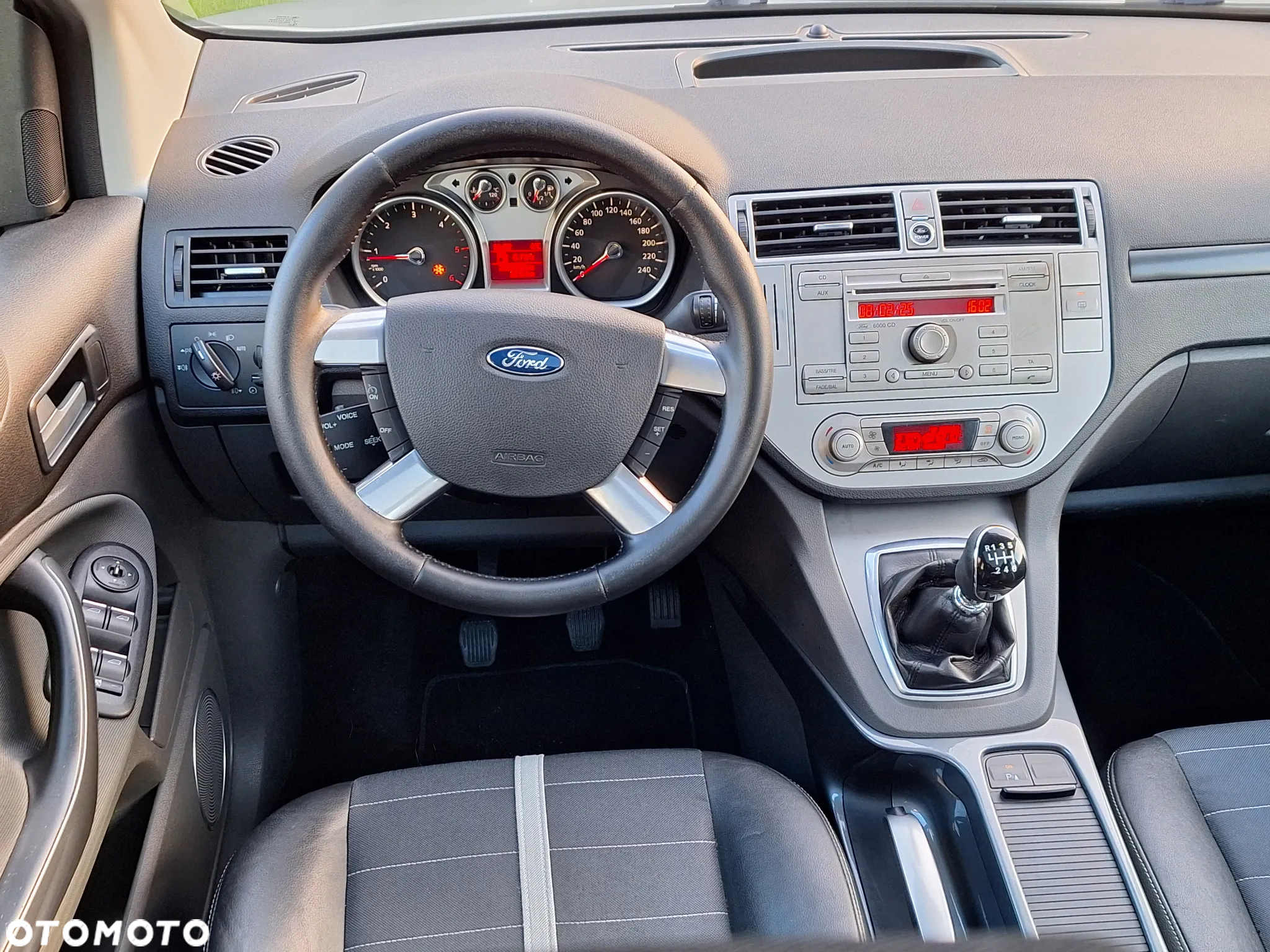 Ford Kuga 2.0 TDCi Titanium S - 21