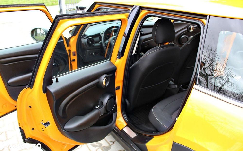 MINI ONE - 12