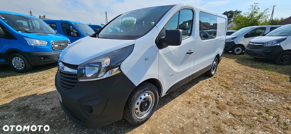 Opel Vivaro - 1