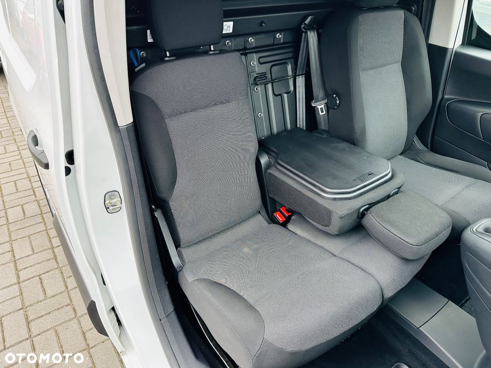 Toyota Proace City 1.5 D-4D  2,3t Active - 18