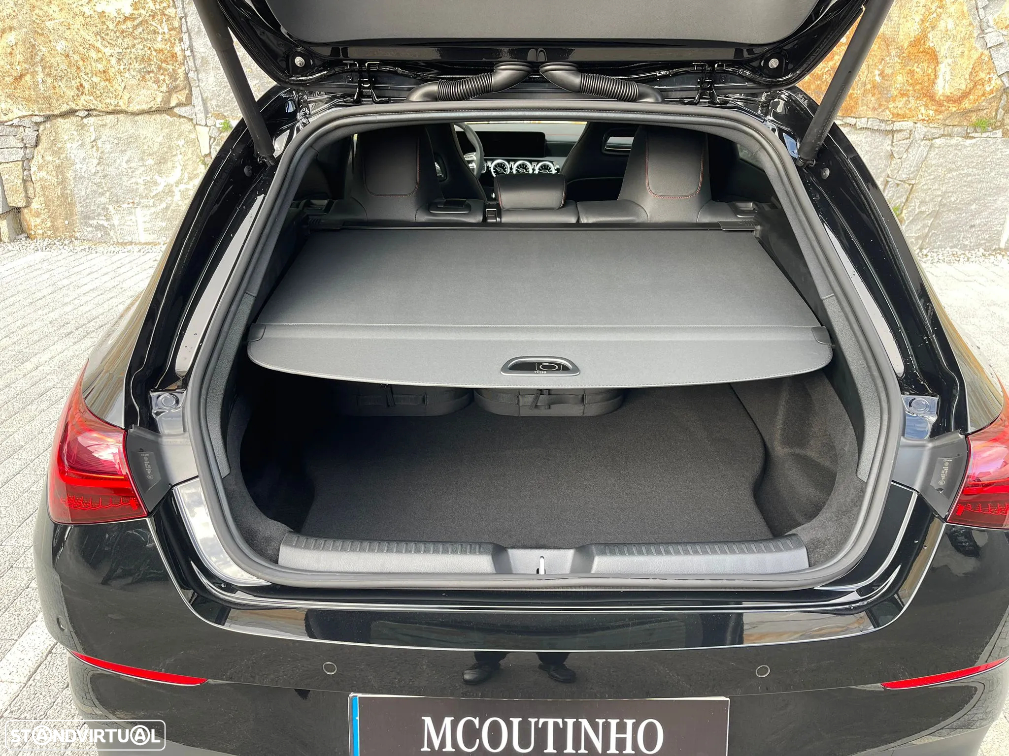 Mercedes-Benz CLA 250 e - 20