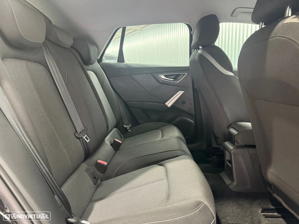 Audi Q2 30 TFSI Advanced - 30