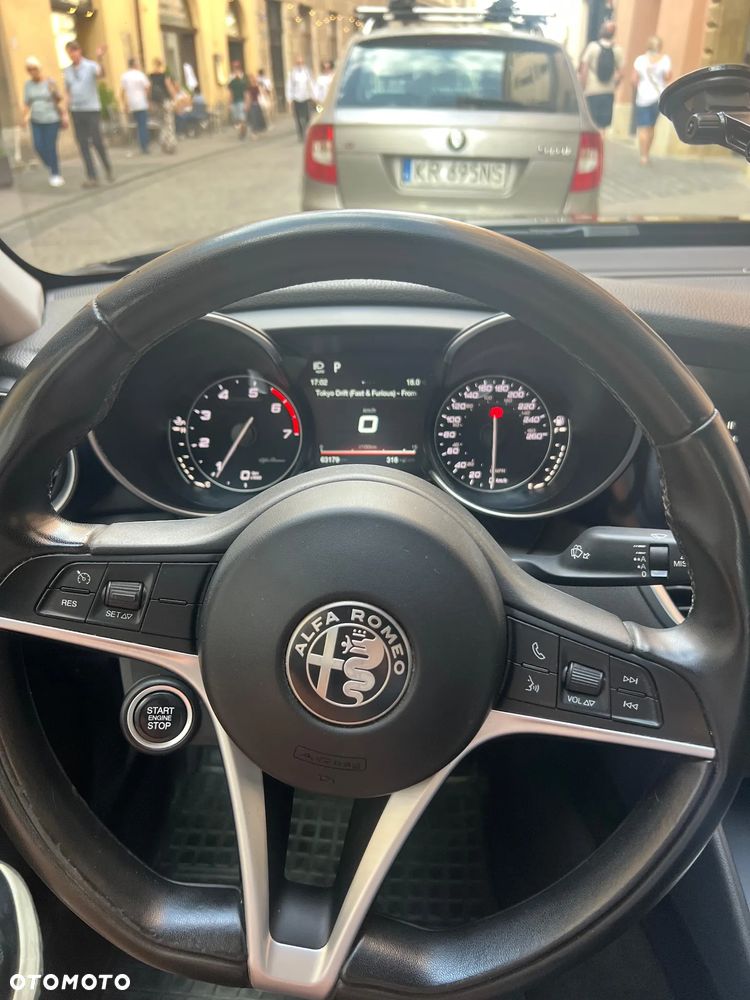 Alfa Romeo Giulia 2.0 Turbo Veloce Q4 - 7