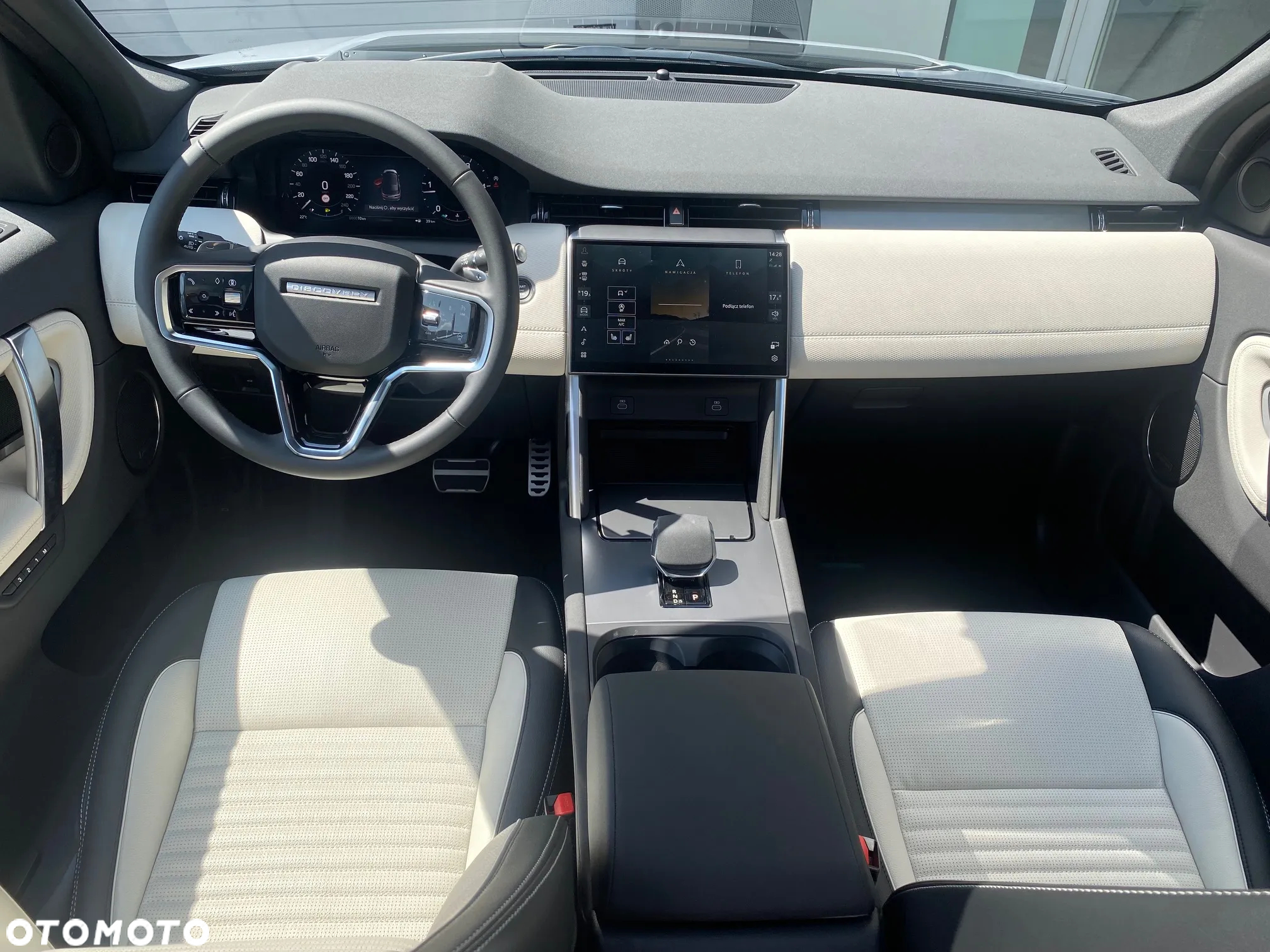 Land Rover Discovery Sport 2.0 D200 mHEV R-Dynamic SE - 6