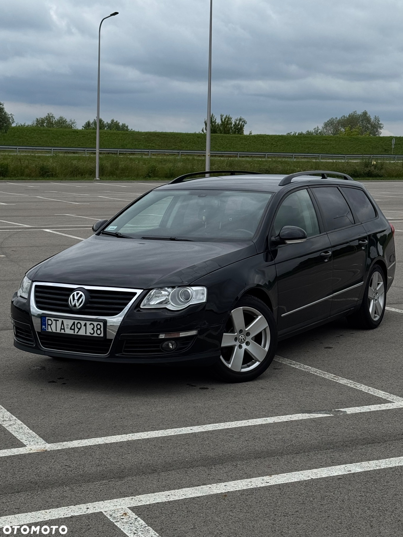 Volkswagen Passat Variant 2.0 Turbo FSI Highline - 2