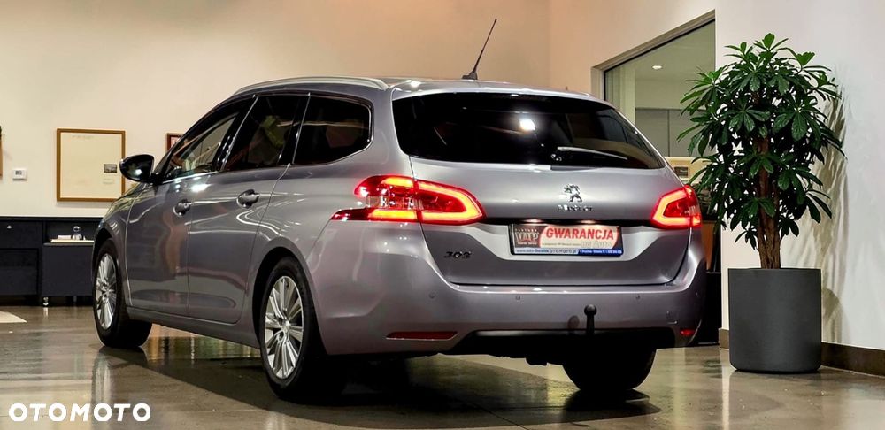 Peugeot 308 BlueHDi 130 Allure Pack - 34