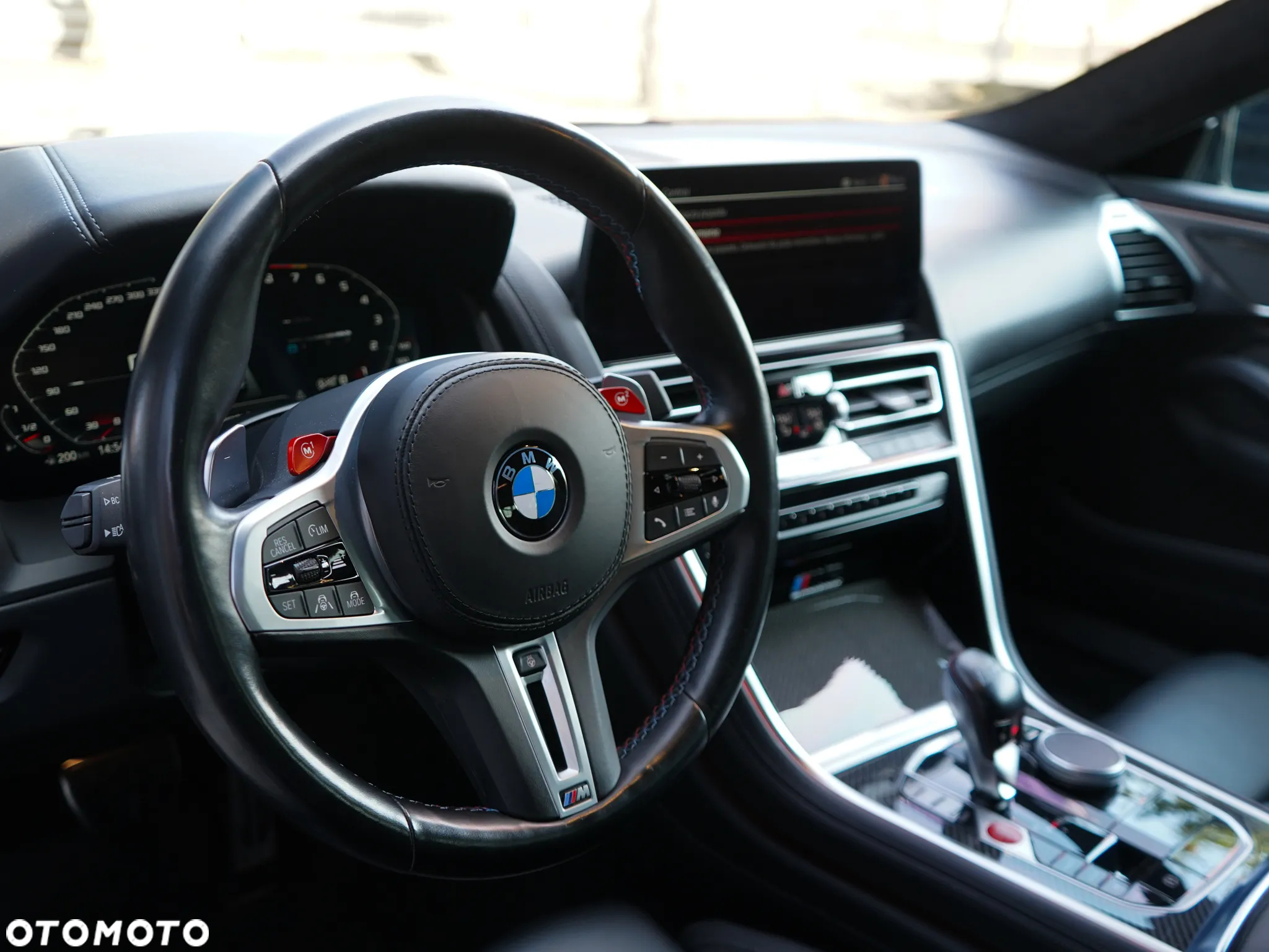 BMW M8 Competition - 10