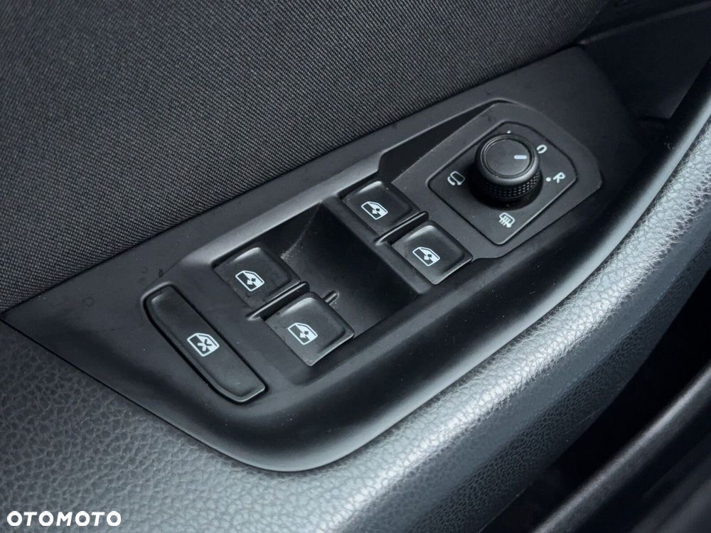 Volkswagen Passat Variant - 30