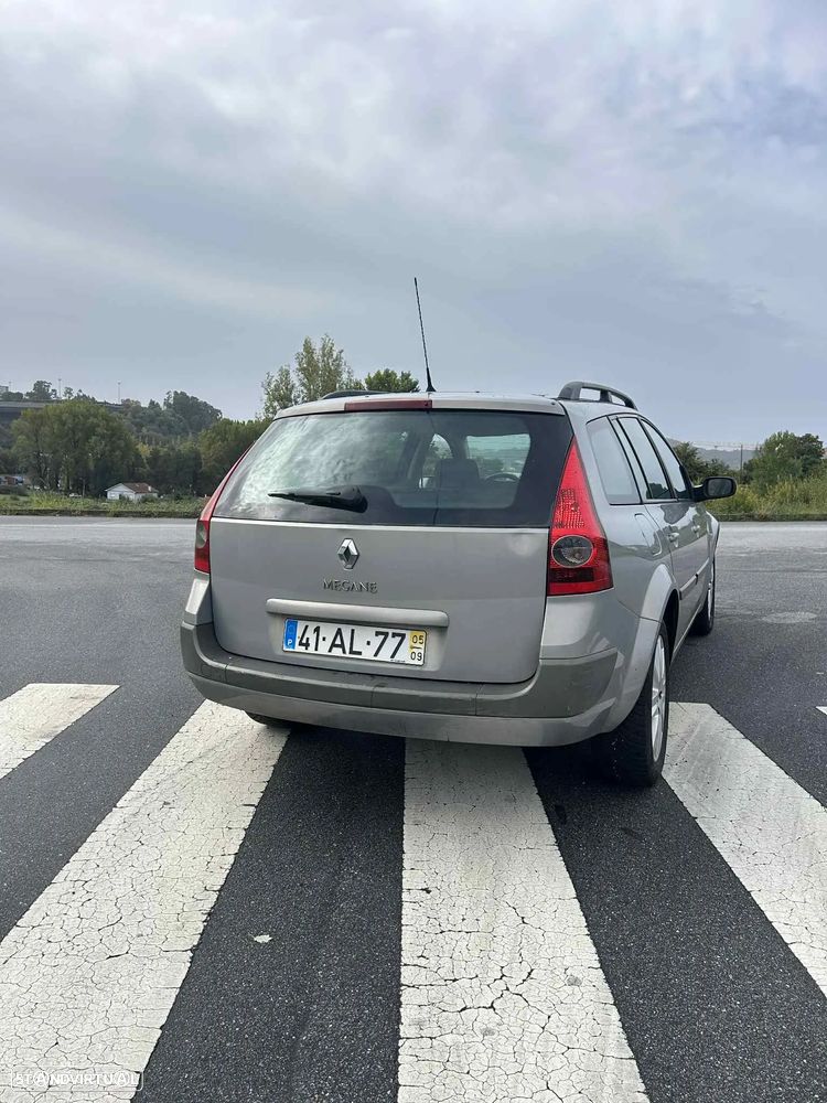 Renault Mégane Break 1.5 dCi Confort - 3