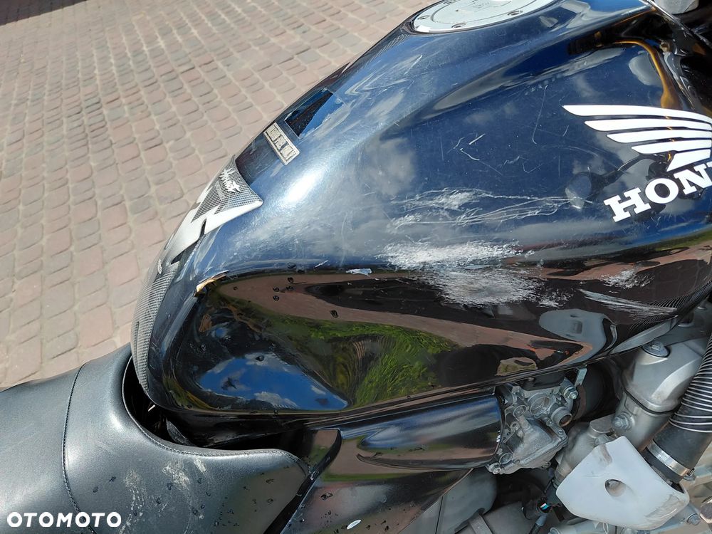 Honda Hornet - 16