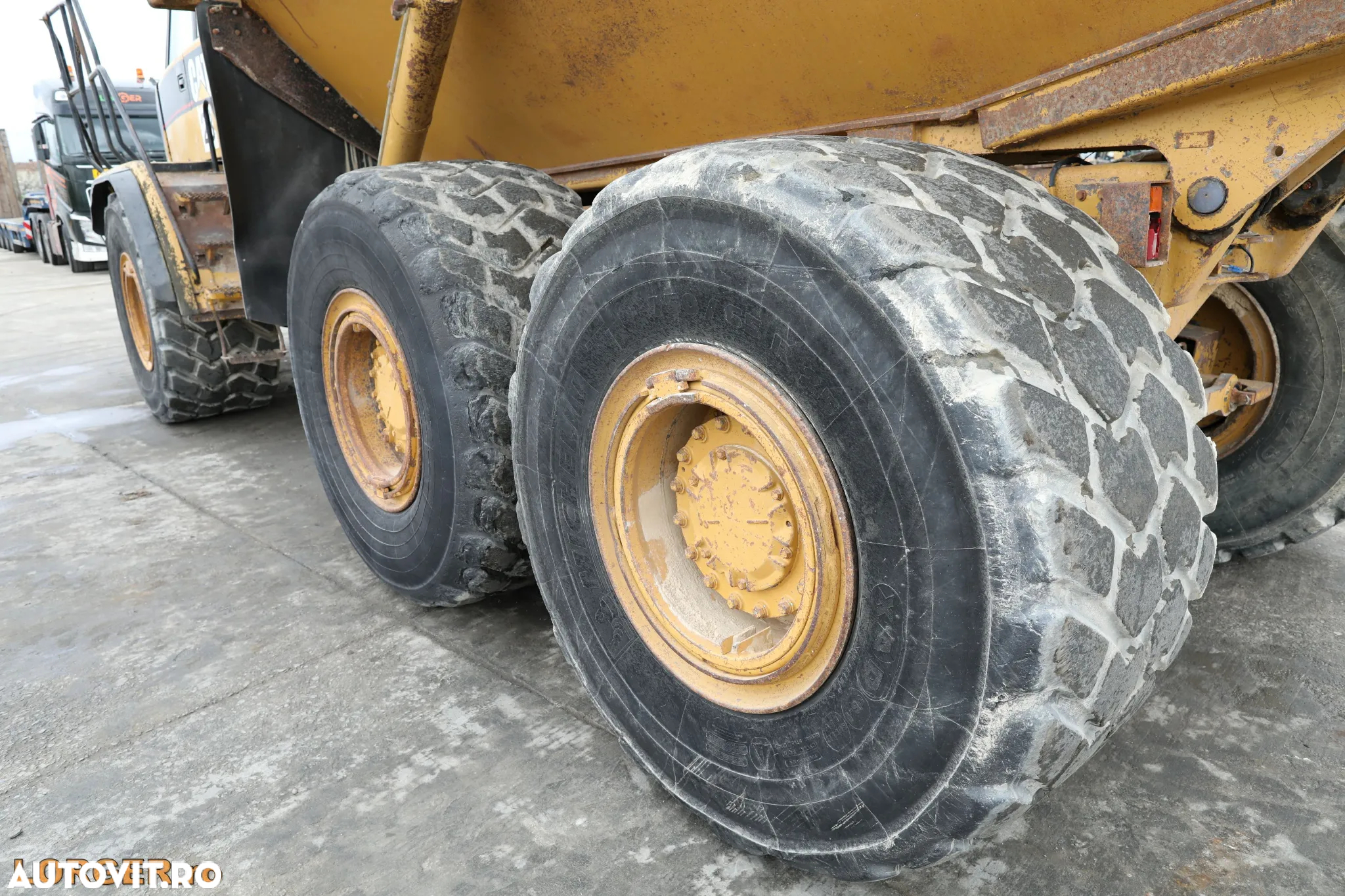 Cat 730 - 18