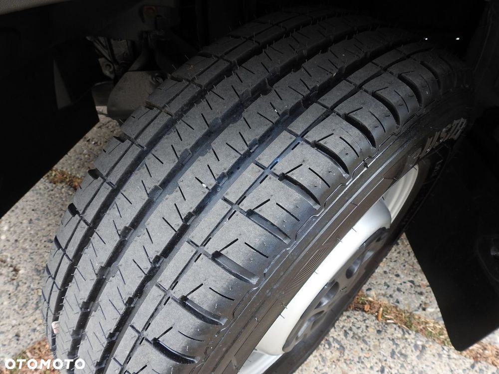 Iveco DAILY 35S18 PLANDEKA WINDA 8 PALET TEMPOMAT KLIMATYZACJA  180KM - 26