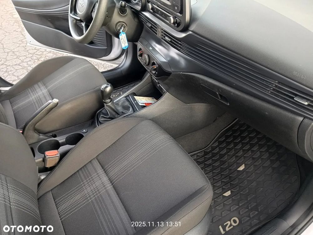 Hyundai i20 1.2 Modern - 8