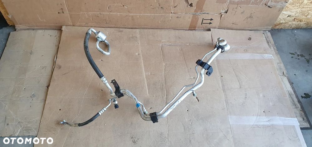 Przewód rurka klimatyzacji klimy Kia Sportage III 2.0 CRDI 97775-3U300 - 1