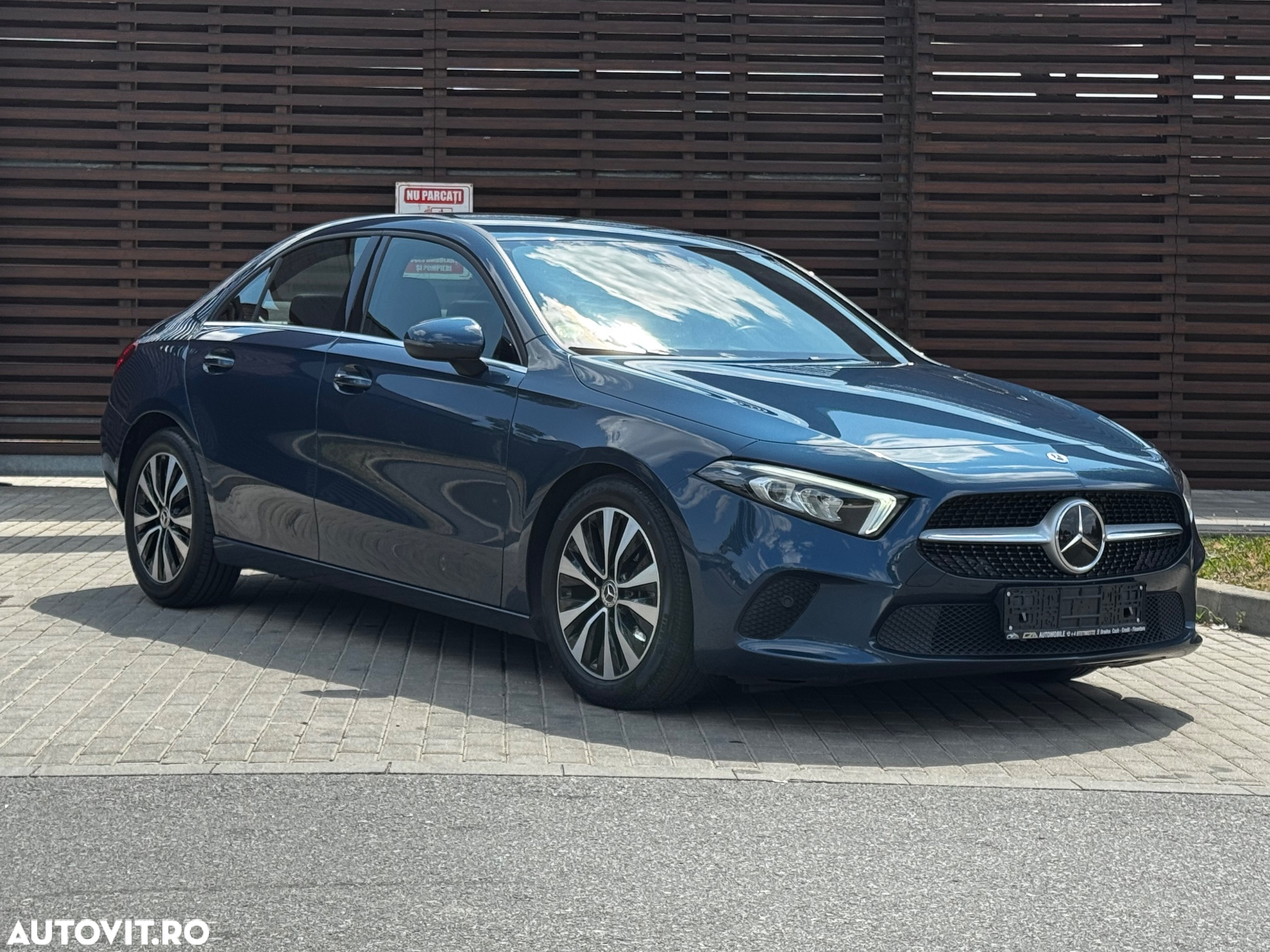 Mercedes-Benz A 180 d 8G-DCT Lim. Special Edition - 3